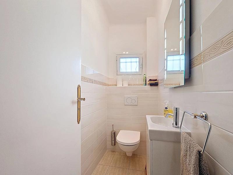 Appartement - 81 m² - 3 pièces