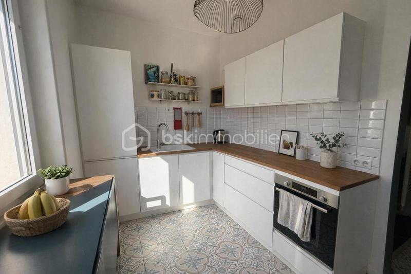Maison - 91 m² - 6 pièces