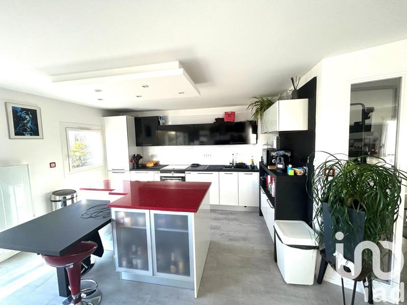 Appartement - 79 m² - 3 pièces