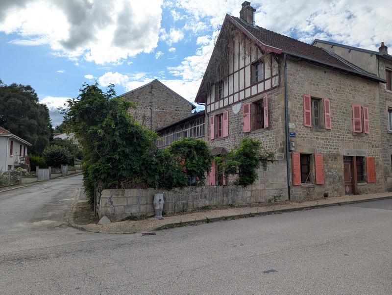 Maison ancienne - 155 m² - 5 pièces