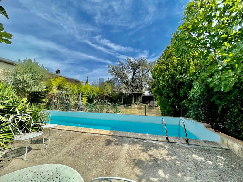 Villa - 188 m² - 7 pièces