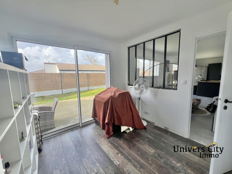 Maison contemporaine - 91 m² - 5 pièces