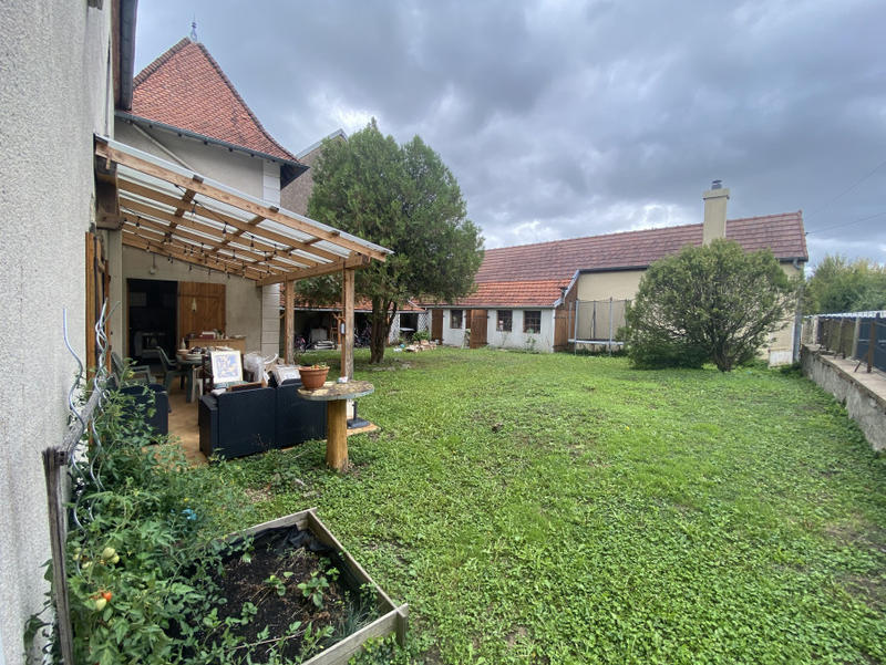 Maison - 142 m² - 5 pièces