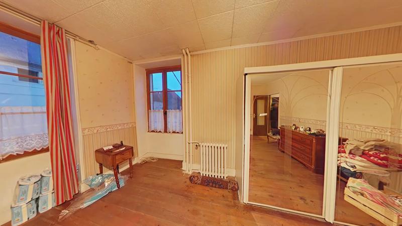 Maison - 200 m² - 7 pièces