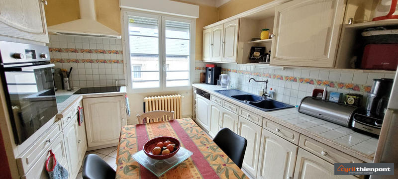 Appartement - 147 m² - 4 pièces