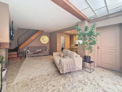 Appartement - 87 m² - 4 pièces