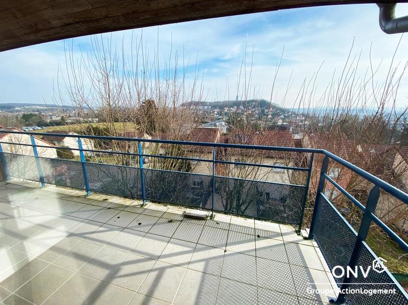 Appartement - 67 m² - 3 pièces