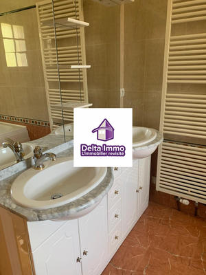 Maison - 177 m² - 6 pièces