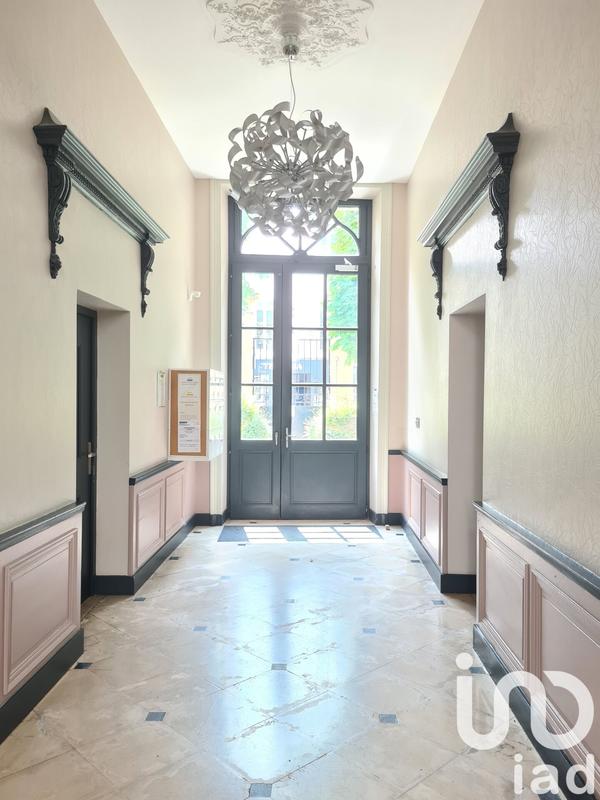 Appartement - 90 m² - 5 pièces