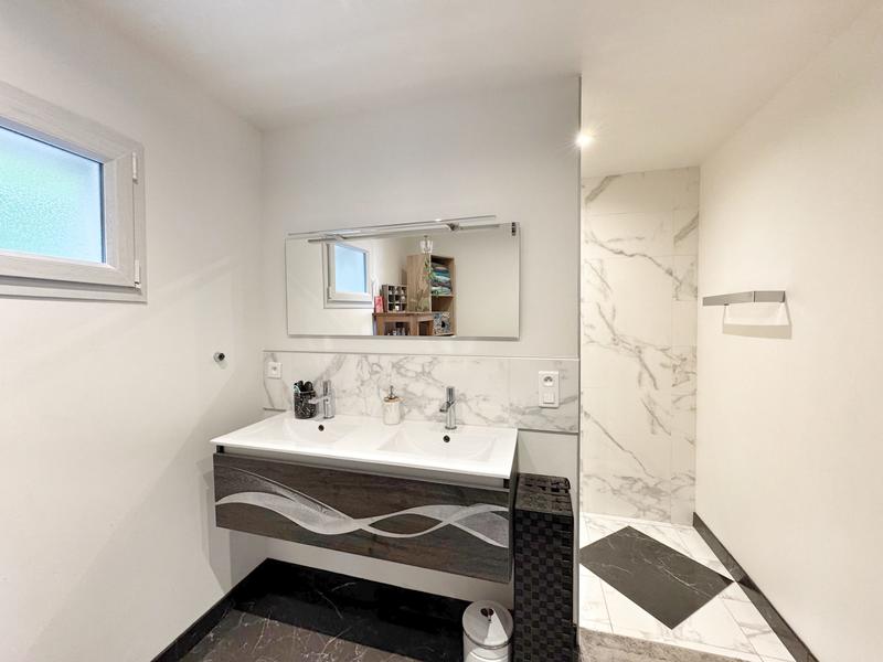 Maison - 145 m² - 4 pièces