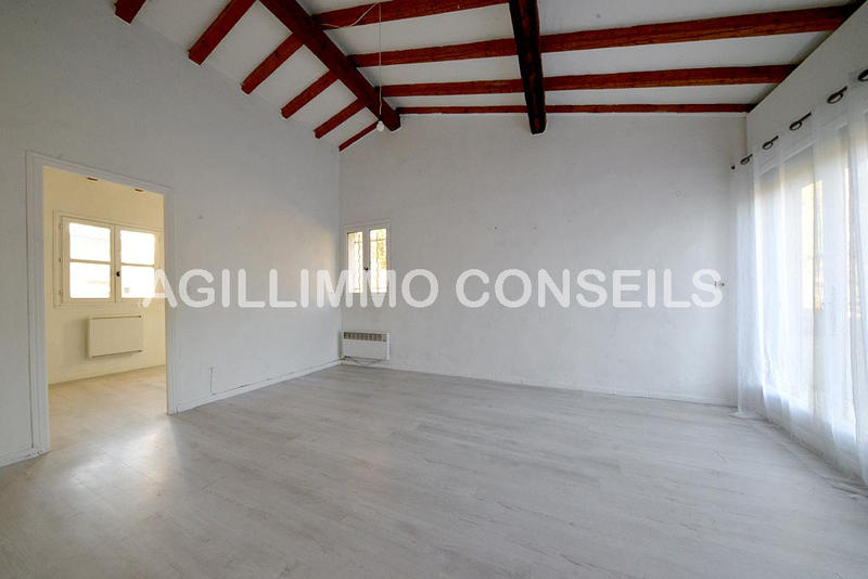 Villa - 100 m² - 5 pièces