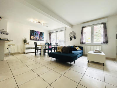 Maison - 87 m² - 4 pièces