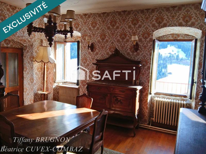 Maison - 140 m² - 9 pièces