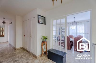 Maison - 151 m² - 5 pièces