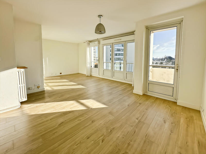 Appartement - 70 m² - 4 pièces