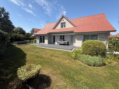 Villa - 182 m² - 5 pièces