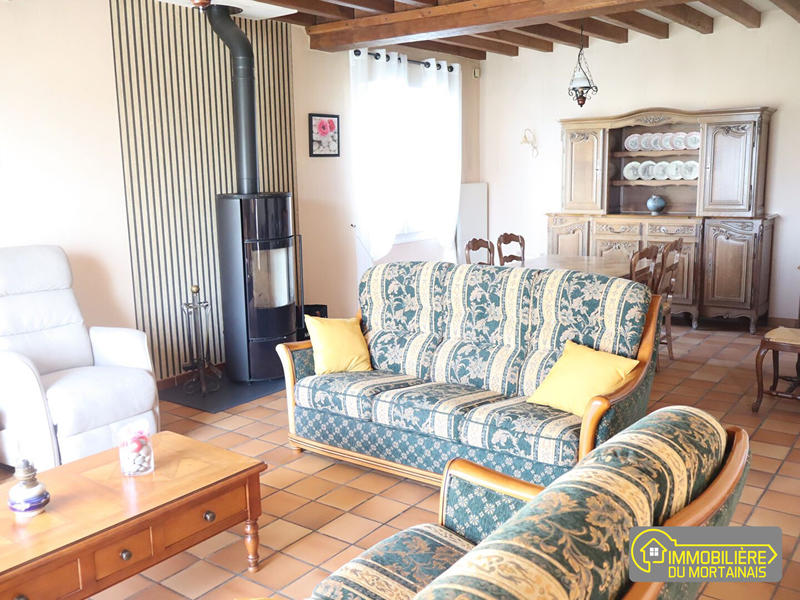 Maison - 140 m² - 5 pièces