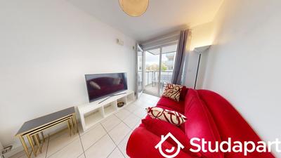 Chambre - 9 m² - 1 pièce