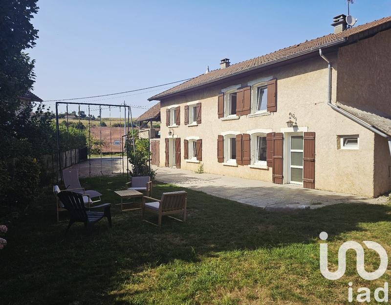 Maison - 166 m² - 8 pièces