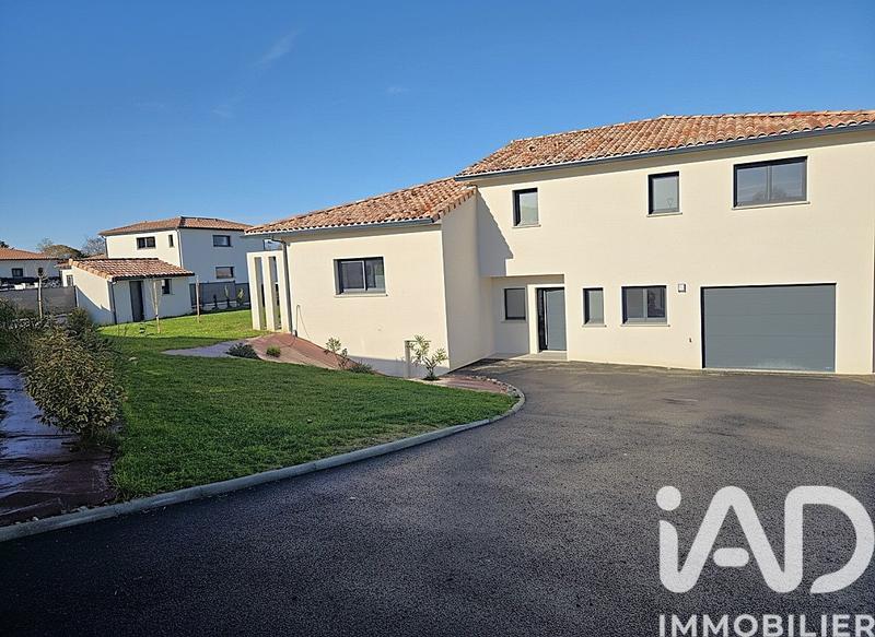 Maison - 187 m² - 6 pièces