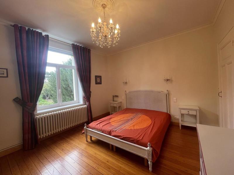 Maison de maîtres - 337 m² - 12 pièces