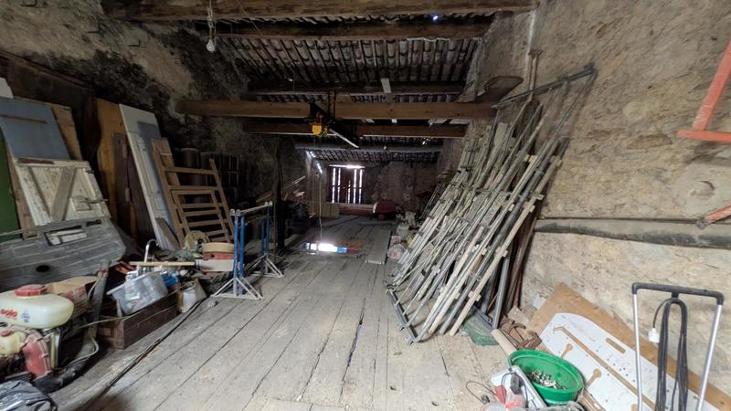 Maison - 107 m² - 2 pièces