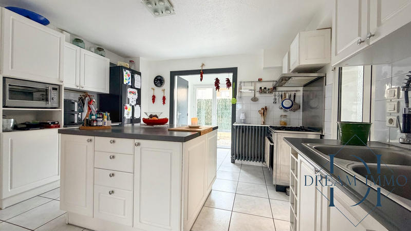 Maison - 179 m² - 4 pièces