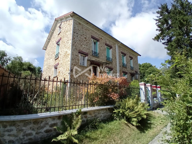 Maison - 101 m² - 5 pièces