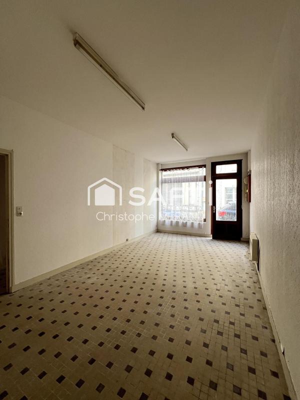 Maison - 94 m² - 7 pièces