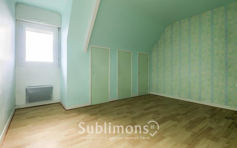 Maison - 102 m² - 6 pièces