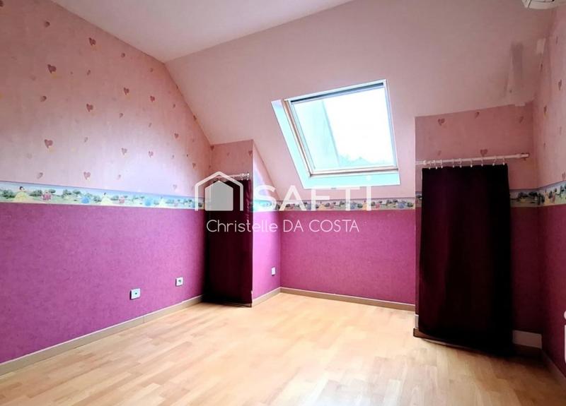 Maison - 90 m² - 5 pièces
