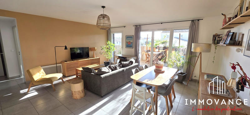 Appartement - 75 m² - 3 pièces