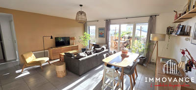 Appartement - 75 m² - 3 pièces