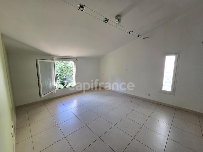 Maison - 121 m² - 4 pièces