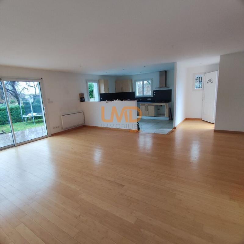 Maison - 102 m² - 4 pièces