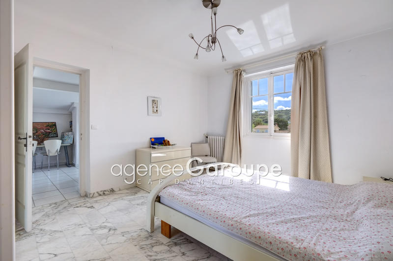 Maison - 225 m² - 6 pièces