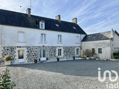 Maison - 224 m² - 10 pièces