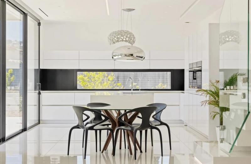 Villa - 350 m² - 7 pièces