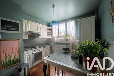 Appartement - 76 m² - 4 pièces