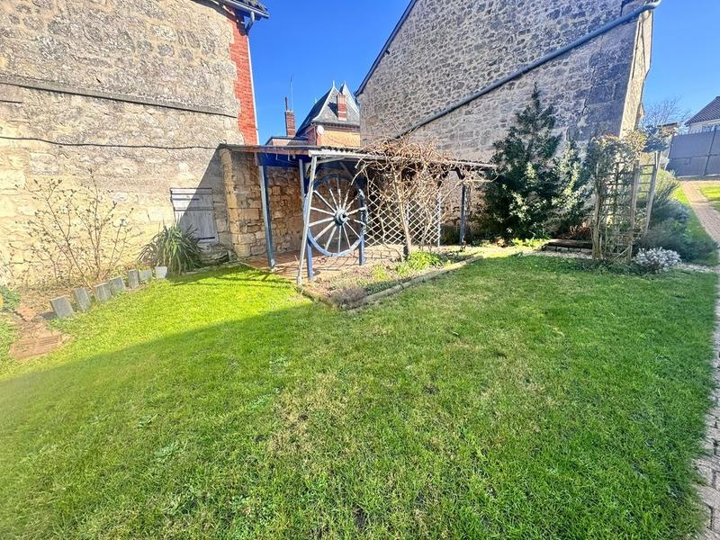 Maison - 123 m² - 6 pièces