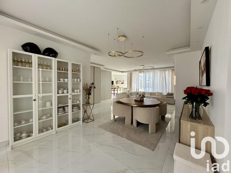 Maison - 155 m² - 5 pièces