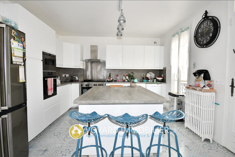 Maison - 120 m² - 7 pièces