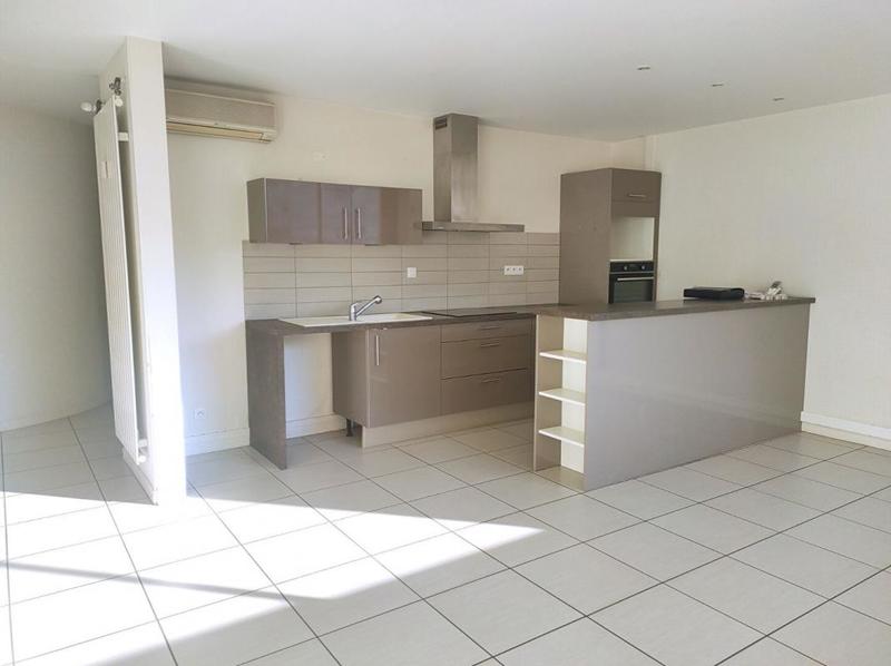 Appartement - 90 m² - 4 pièces