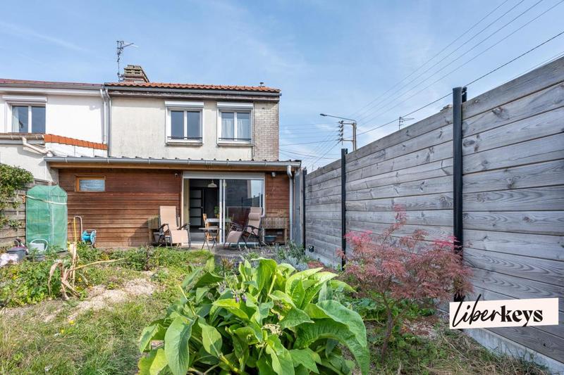 Maison - 86 m² - 4 pièces