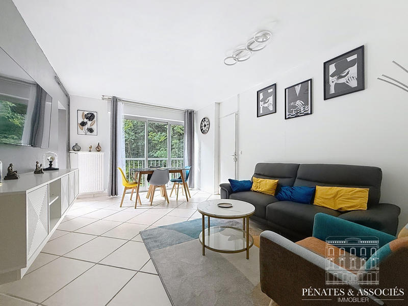 Appartement - 77 m² - 4 pièces