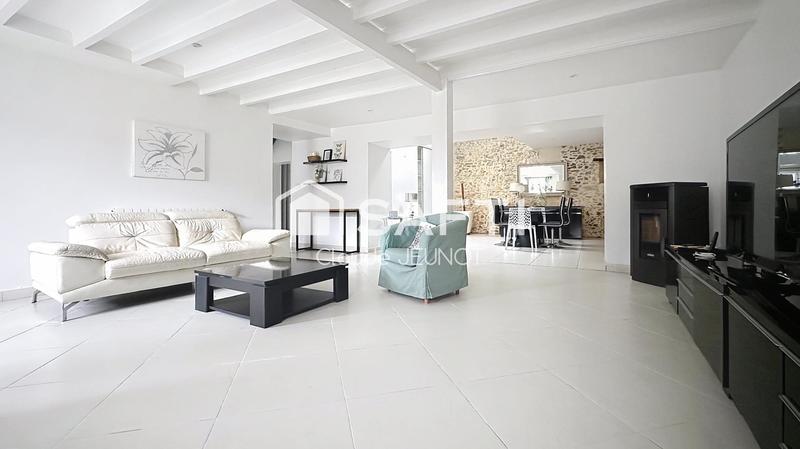 Maison - 186 m² - 6 pièces