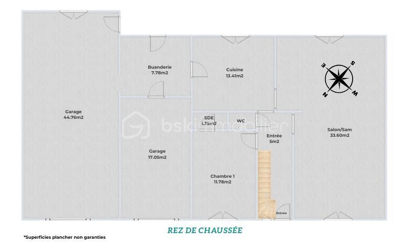 Maison traditionnelle - 170 m² - 8 pièces