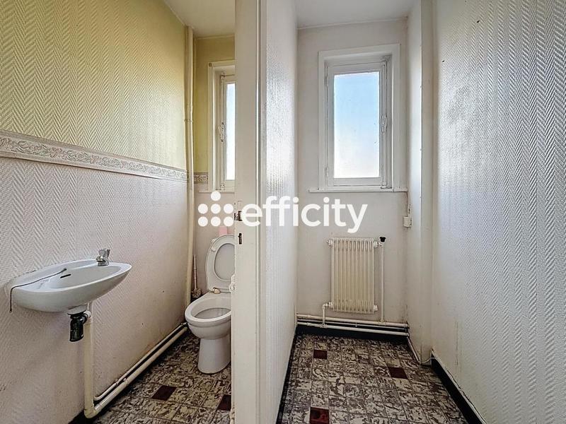 Immeuble - 125 m² - 6 pièces