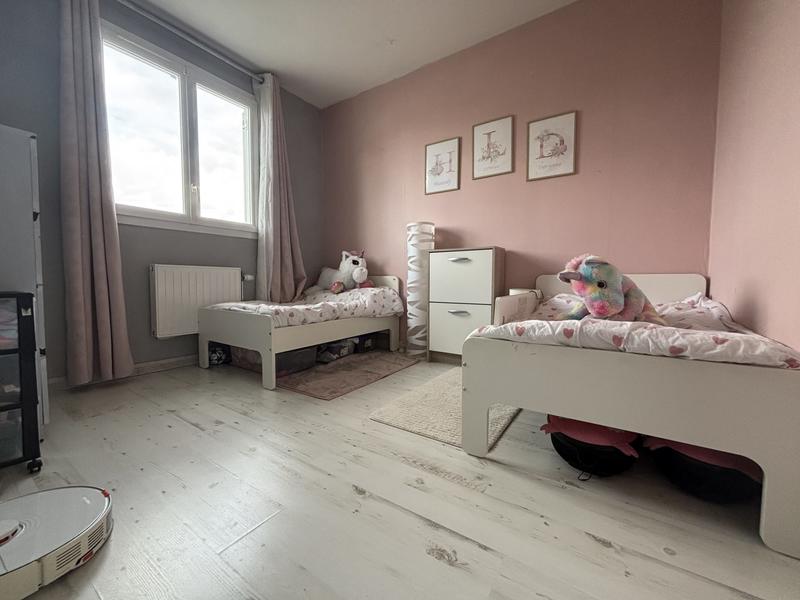 Maison - 84 m² - 5 pièces