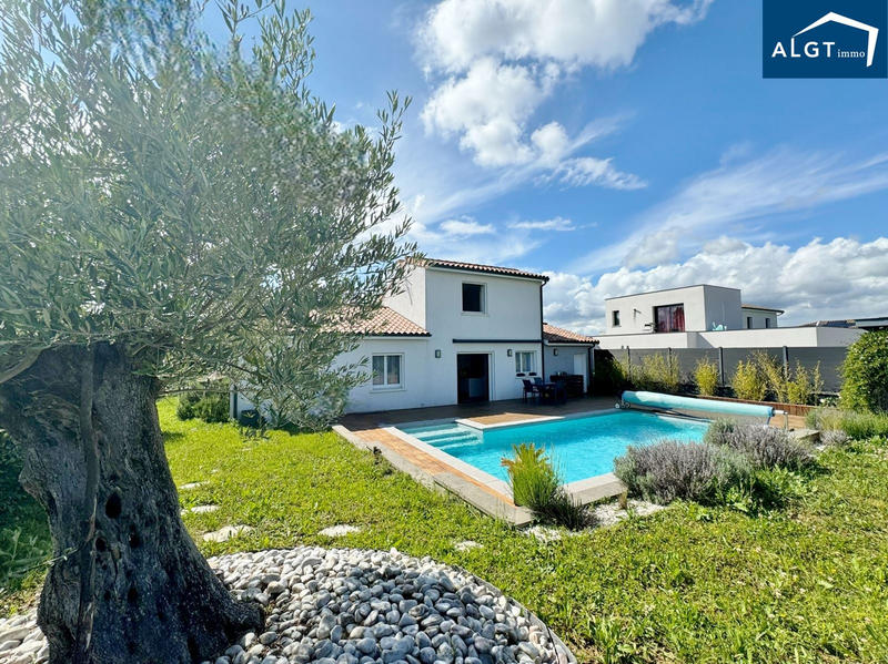 Villa - 108 m² - 5 pièces